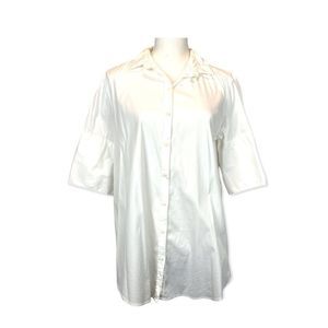 H&M L.O.G.G.oversized white button down blouse